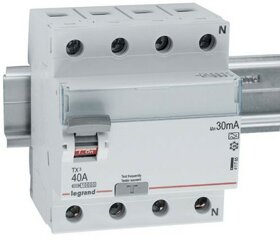 FI-Schal. 40/0,03 4p FI-Schal. 40/0,03 4p
